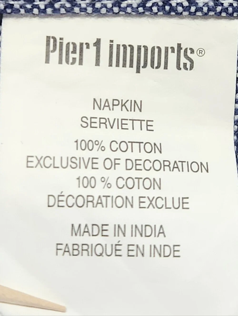 Pier 1 Blue Chambray Dinner Napkins Navy Scallop Trim Set of 4